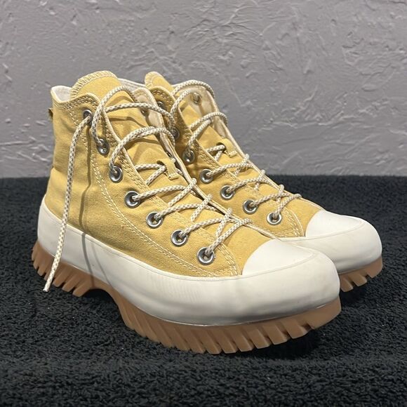 🔥 CONVERSE Chuck Taylor All Star Lugged 2.0 Utility High Sneaker Gold Women Sz - Picture 5 of 14
